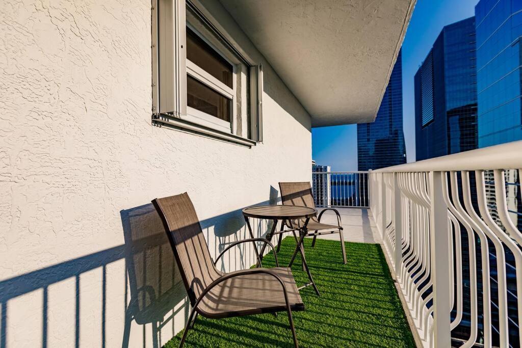 Upscale Brickell 3 Bedroom With Water Views And Free Parking 迈阿密 外观 照片