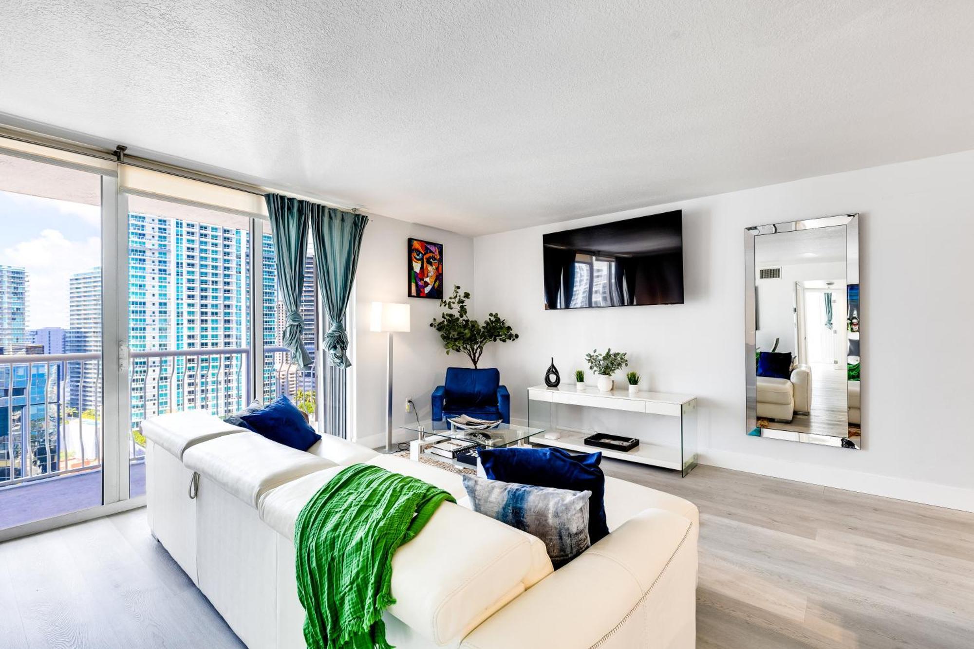 Upscale Brickell 3 Bedroom With Water Views And Free Parking 迈阿密 外观 照片